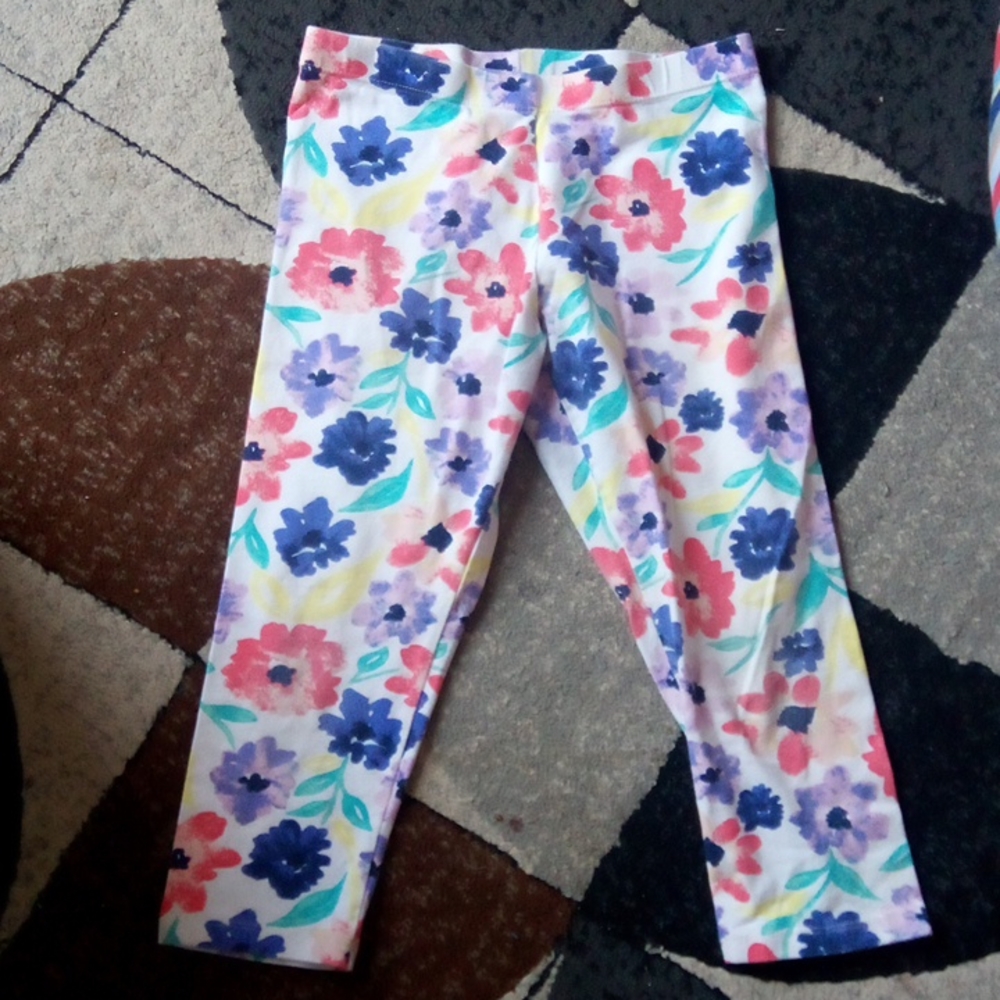 Girls leggings/capri's